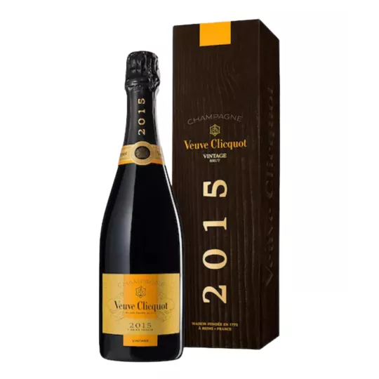 Champagnerflasche Veuve Clicquot Vintage Brut 2015, goldenes Etikett, Vorderansicht