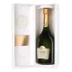 Champagnerflasche Taittinger Comtes de Champagne 2013, Vorderansicht, weißes Etikett und goldene Kapsel