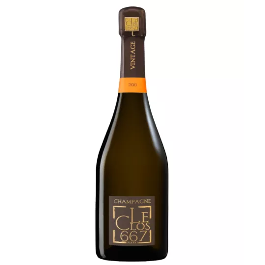 Champagnerflasche Patrick Boivin Le Clos 667 Millésimé 2011, von vorne gesehen, schwarzes und goldenes Etikett