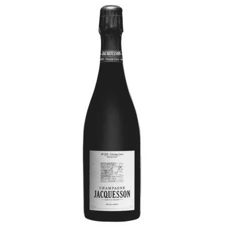 Flasche Champagne Jacquesson Avize Champ Caïn 2013, Jahrgang Grand Cru Blanc de Blancs auf weißem Hintergrund