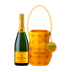 Veuve Clicquot Eiskübel-Halterung x Yinka Ilori | Champagner