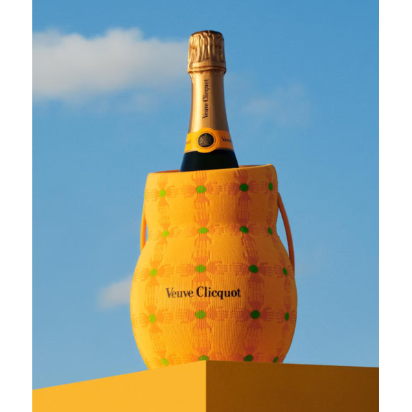 Veuve Clicquot Eiskübel-Halterung x Yinka Ilori | Champagner