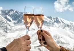 Die besten Rosé-Champagner für romantische Winterabende