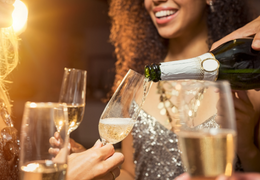 Warum Champagner die perfekte Wahl für jeden Weinliebhaber ist?